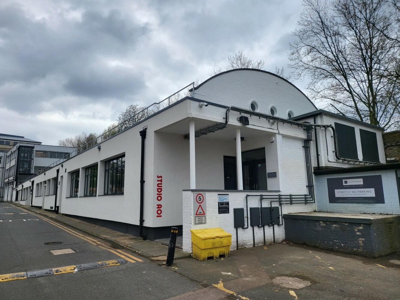 Roof replacement to the art deco Parkhall Business Centre