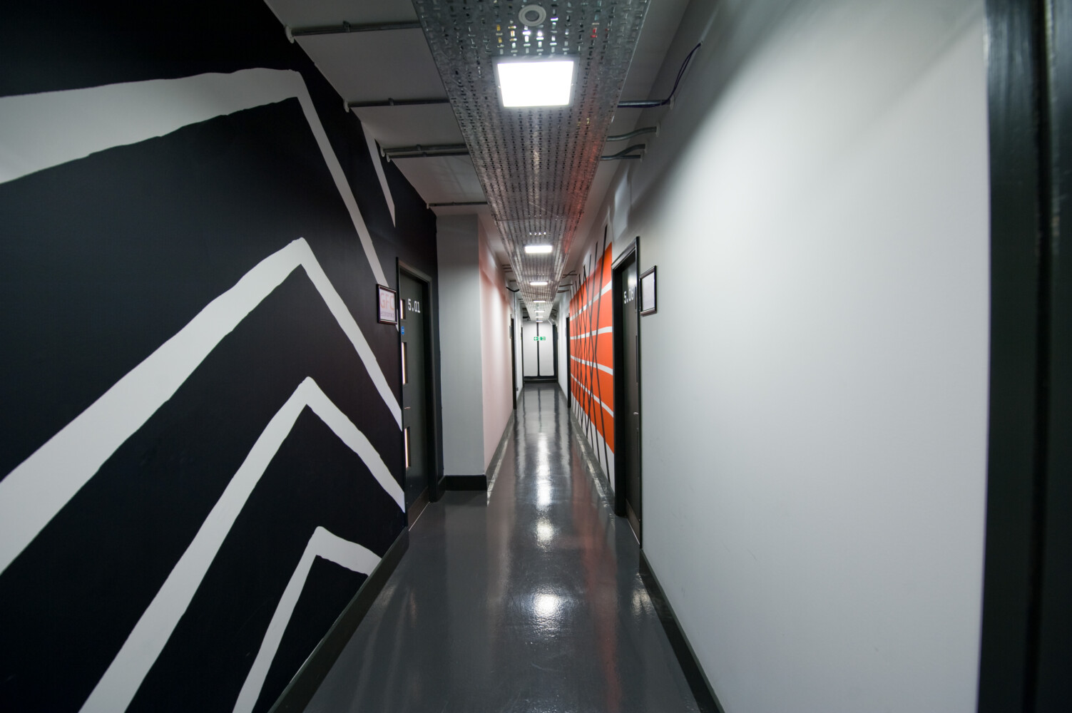 E1 Business Centre