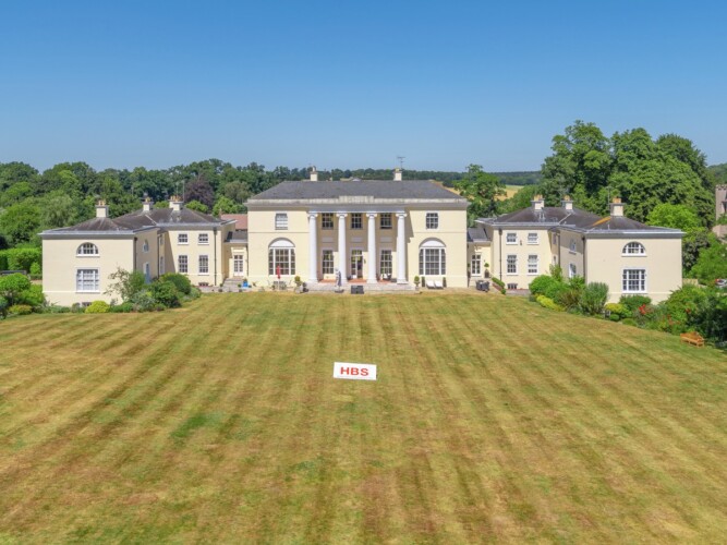 Digswell House