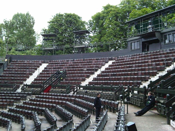 Regents Park Theatre