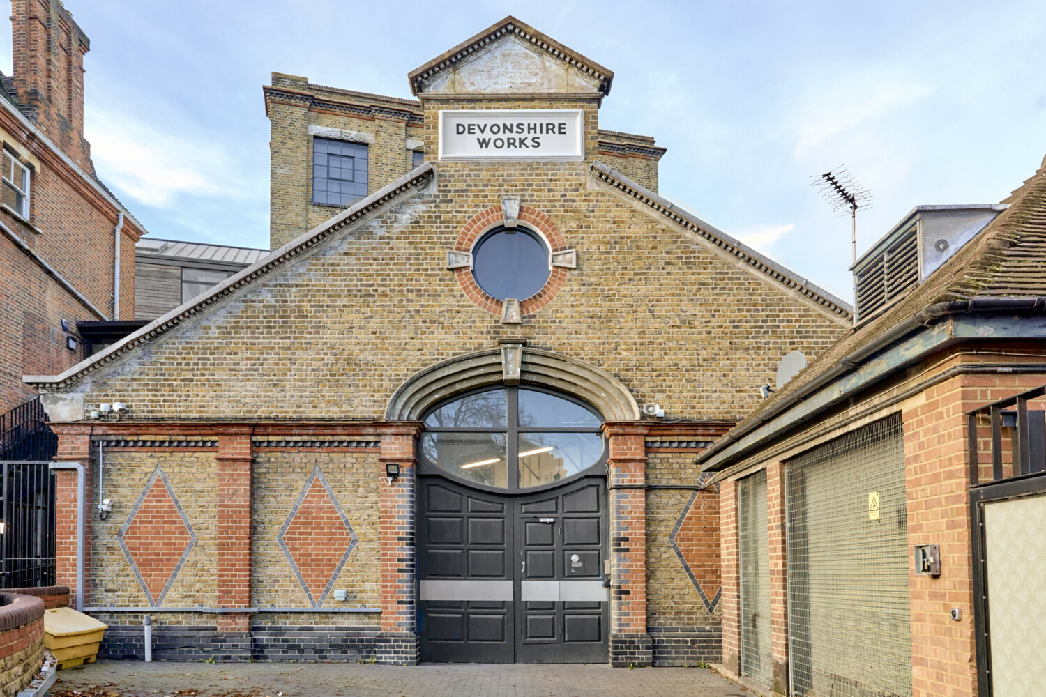 The Barley Mow Buildings, Chiswick