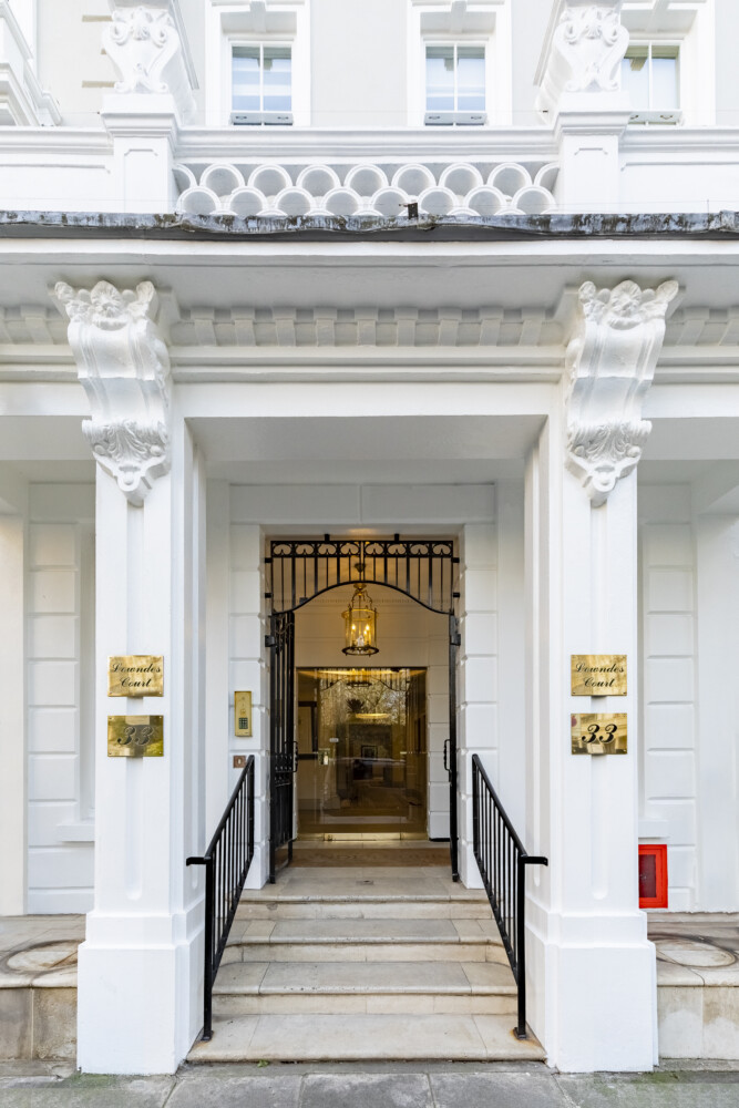 HBS Complete the External Redecoration and Refurbishment of Historic Lowndes Court