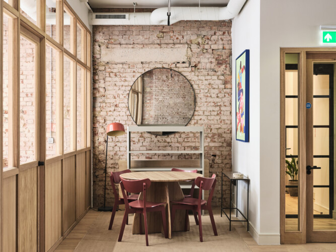 15 Rathbone Street, London